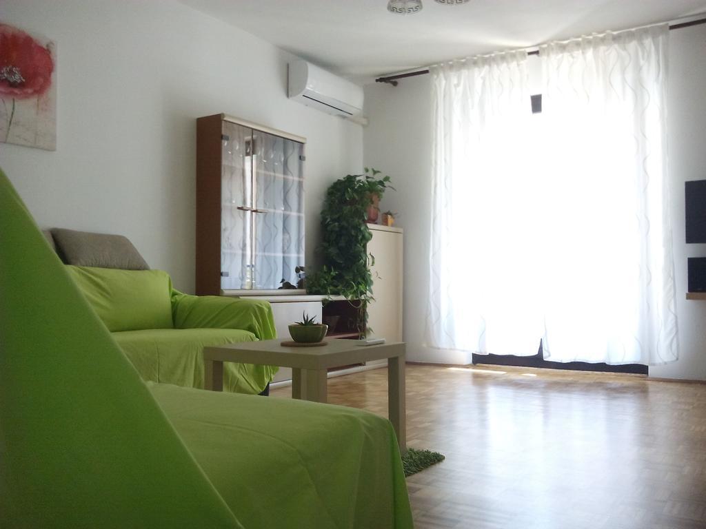 Apartment Irene Pula Bagian luar foto